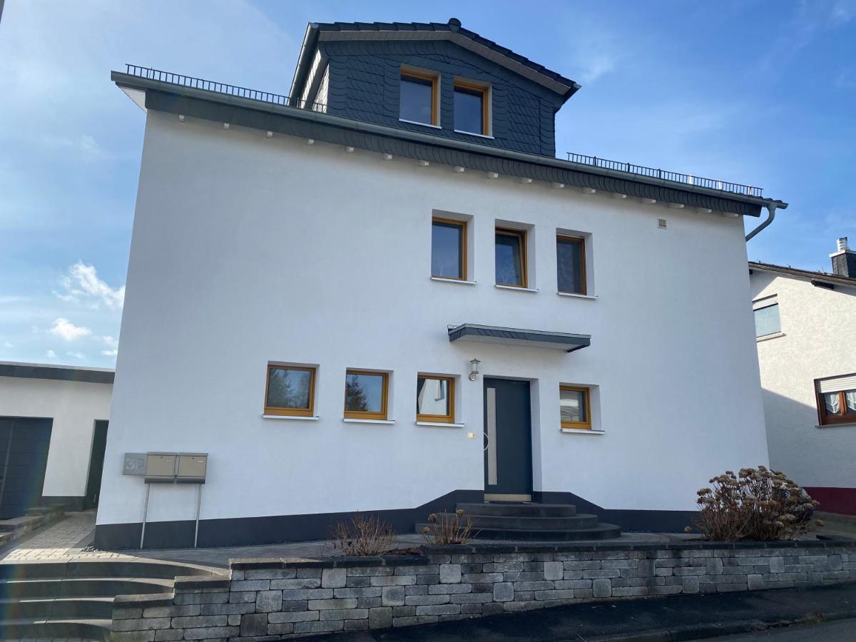 Ferienwohnung Auf Der Heide Ehringshausen Exterior foto